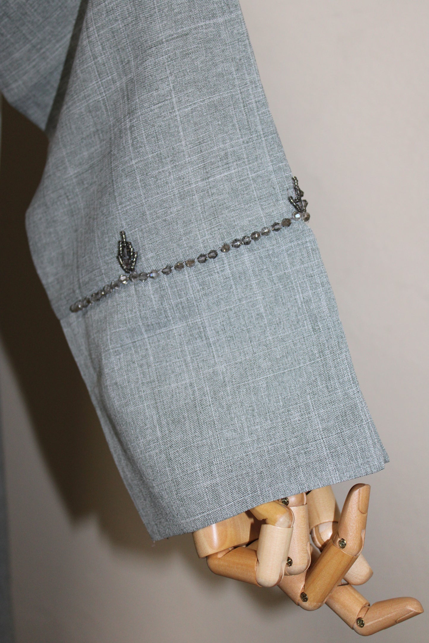 gray 2 piece sparkles on collars