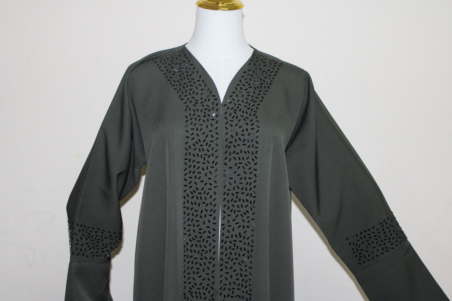 Olive Noir Gleam