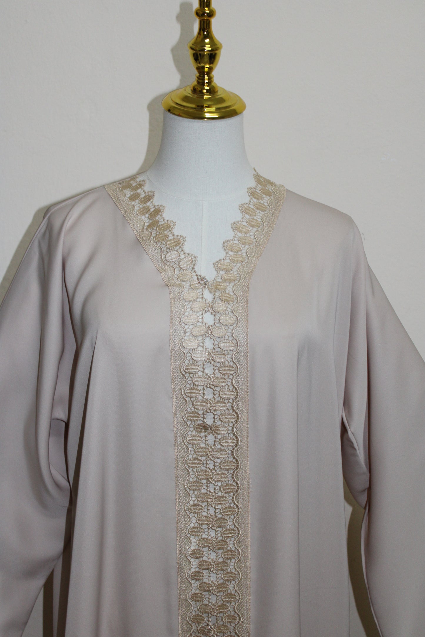 Sandstone Lace